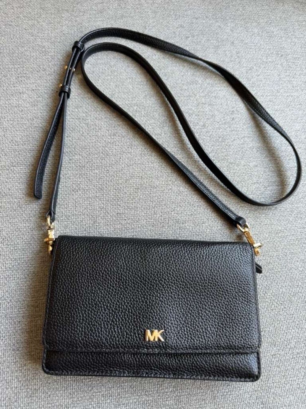 Michael Kors Crossbody Phone Case Wallet Bag Black